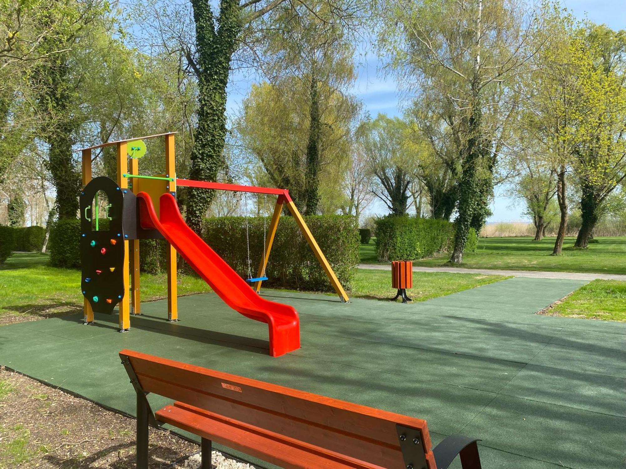 Szep Balaton Apartment *